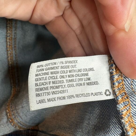 Mossimo Supply co Women’s Blue Denim Vest Size L - Picture 5 of 6